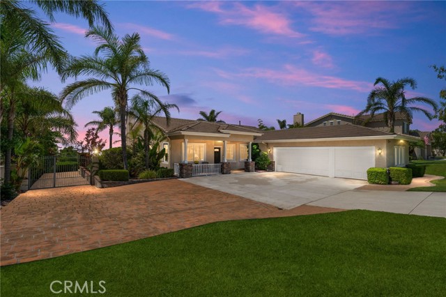 12693 Ridgecrest Drive, Rancho Cucamonga CA: https://media.crmls.org/medias/d279f76b-bb15-4e17-8b26-13b55507d1ce.jpg