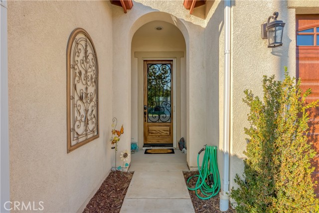 Detail Gallery Image 5 of 67 For 10010 Besancon Way, Bakersfield,  CA 93306 - 2 Beds | 2 Baths