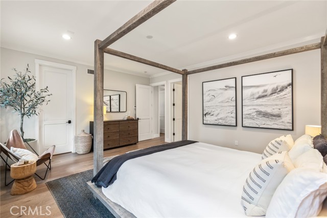 Detail Gallery Image 28 of 44 For 204 S Helberta, Redondo Beach,  CA 90277 - 4 Beds | 4 Baths