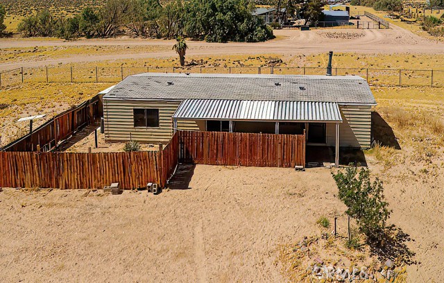 Detail Gallery Image 1 of 23 For 38869 Cholla Rd, Newberry Springs,  CA 92365 - 2 Beds | 2 Baths