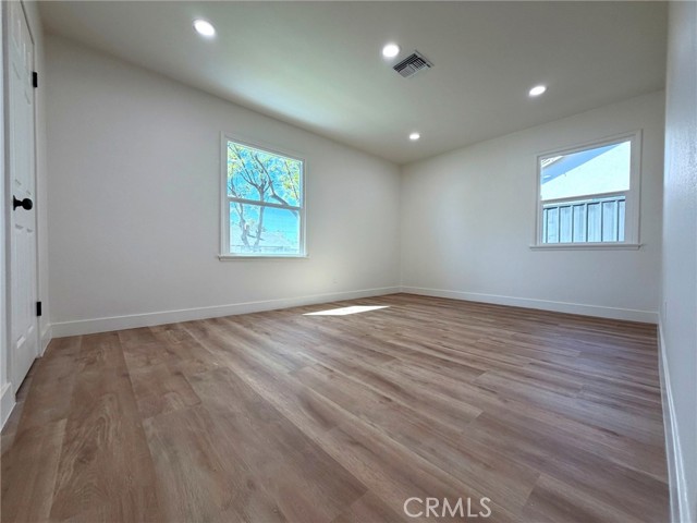 Detail Gallery Image 7 of 10 For 1308 Bussey, San Bernardino,  CA 92405 - 4 Beds | 2 Baths