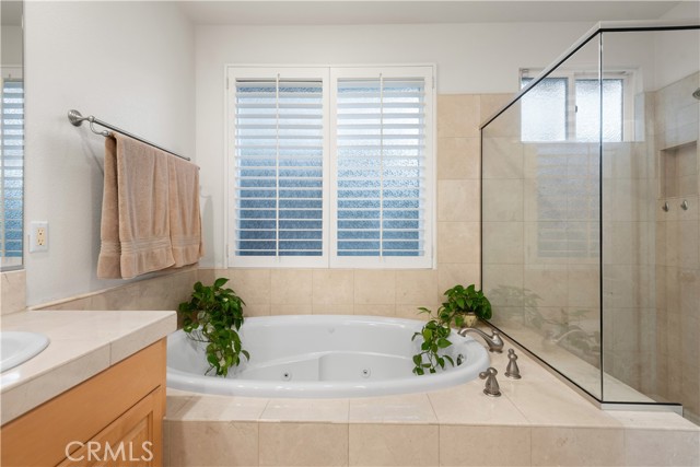 Detail Gallery Image 27 of 41 For 20769 Lugano, Porter Ranch,  CA 91326 - 3 Beds | 2 Baths