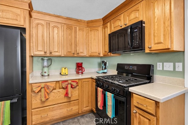 57856 El Dorado Drive, Yucca Valley CA: https://media.crmls.org/medias/d27fc839-444d-4e8d-ae1b-ecc43d56aea0.jpg