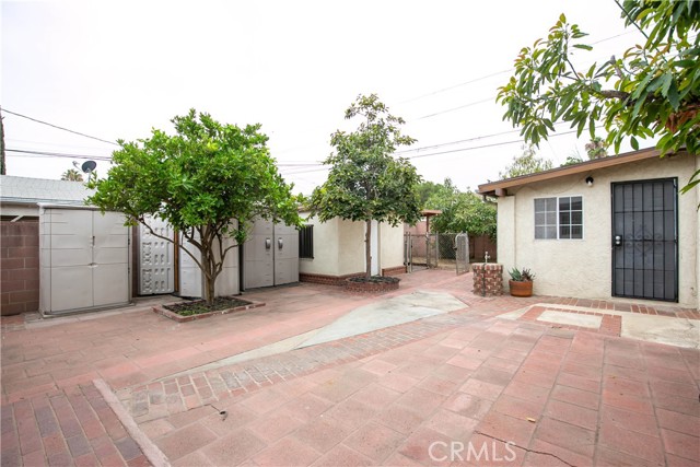 14641 Alexander Street photo 6