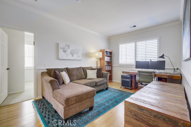 Detail Gallery Image 23 of 39 For 1581 Orange Ave, Costa Mesa,  CA 92627 - 3 Beds | 2/1 Baths