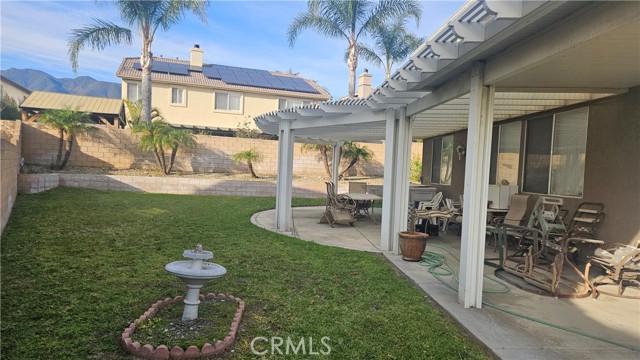 Detail Gallery Image 4 of 5 For 15064 Fawn Ct, Fontana,  CA 92336 - 5 Beds | 3 Baths