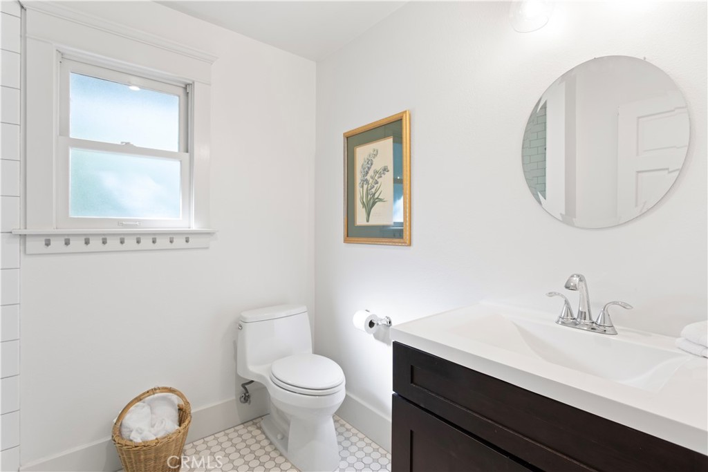 D2820Ca8 95B8 4C77 Ab5A 24Dd483Cd0E6 290 W 12Th Street, Claremont, Ca 91711 &Lt;Span Style='BackgroundColor:transparent;Padding:0Px;'&Gt; &Lt;Small&Gt; &Lt;I&Gt; &Lt;/I&Gt; &Lt;/Small&Gt;&Lt;/Span&Gt;