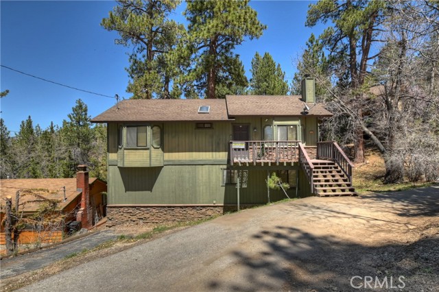 Detail Gallery Image 1 of 34 For 820 Villa Grove Ave, Big Bear City,  CA 92314 - 4 Beds | 3 Baths