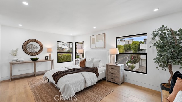 Detail Gallery Image 32 of 55 For 1095 Miramar, Laguna Beach,  CA 92651 - 3 Beds | 2 Baths