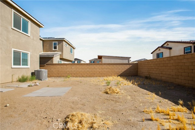 Detail Gallery Image 38 of 40 For 13063 Claremore St, Victorville,  CA 92392 - 3 Beds | 2/1 Baths