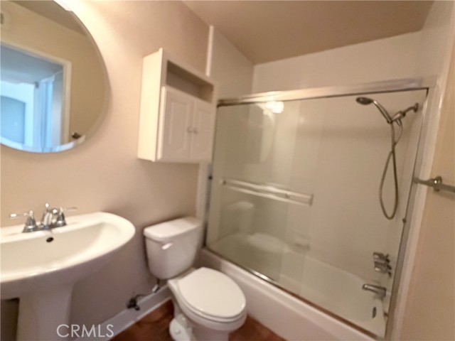 14647 Dickens, 8 photo 10