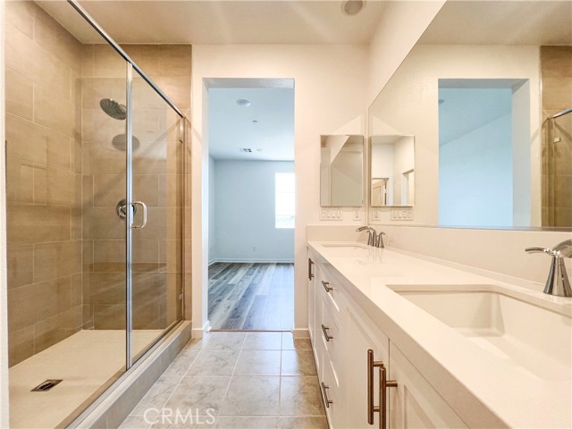22019 Florence Circle, Walnut CA: https://media.crmls.org/medias/d283f692-b18e-4952-9878-097731adb72f.jpg