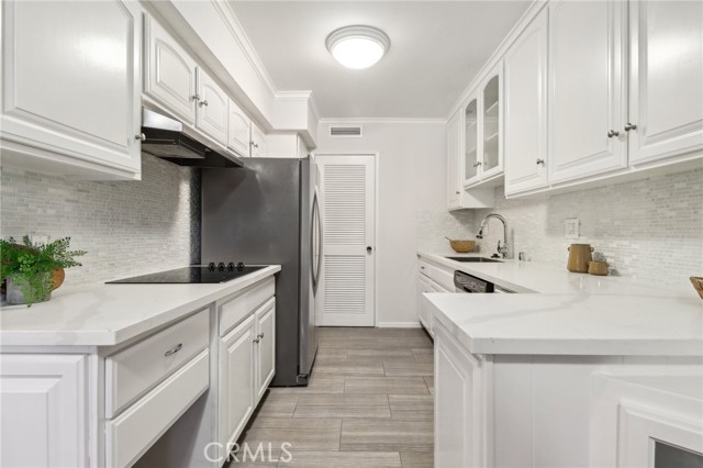 Detail Gallery Image 12 of 36 For 420 S Madison Ave #116,  Pasadena,  CA 91101 - 2 Beds | 2 Baths