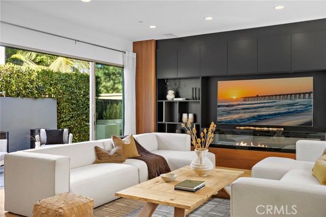 Detail Gallery Image 10 of 49 For 51 Fenway, Irvine,  CA 92620 - 4 Beds | 4/1 Baths