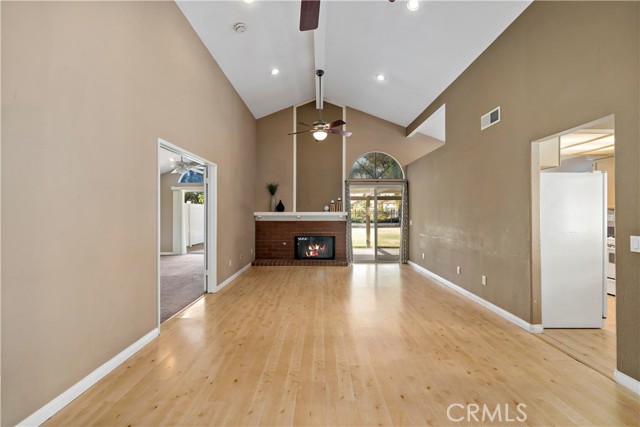 Detail Gallery Image 13 of 41 For 31472 Paseo De Las Olas, Temecula,  CA 92592 - 3 Beds | 2 Baths