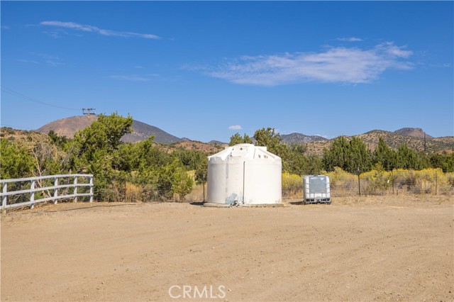 Detail Gallery Image 19 of 27 For 24136 Quail Estates Ln, Tehachapi,  CA 93561 - 3 Beds | 2 Baths