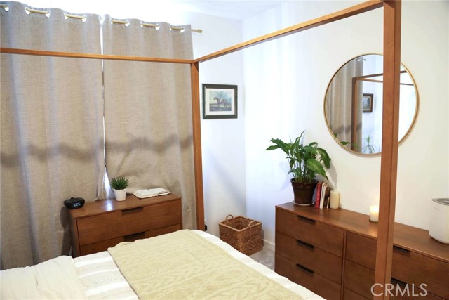 Detail Gallery Image 8 of 25 For 960 N Tangent Privado #303,  Ontario,  CA 91764 - 1 Beds | 1 Baths