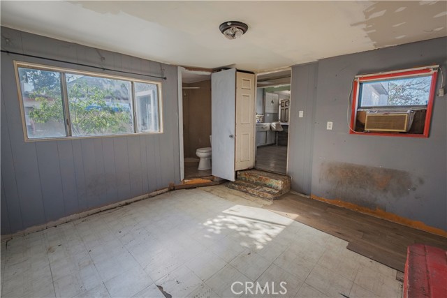 Detail Gallery Image 15 of 27 For 4660 Paramount Blvd, Pico Rivera,  CA 90660 - 2 Beds | 1 Baths