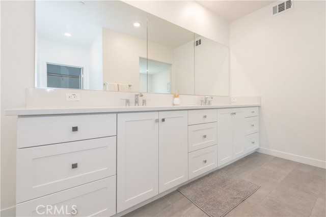 Detail Gallery Image 13 of 34 For 1851 S Union St #10,  Anaheim,  CA 92805 - 3 Beds | 2 Baths