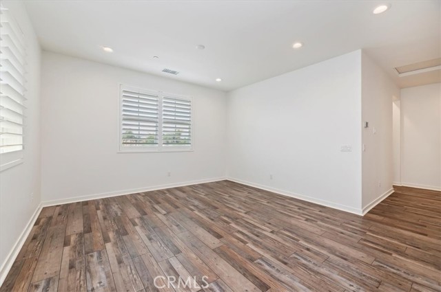 13893 La Pradera Way, Eastvale CA: https://media.crmls.org/medias/d2872115-9059-4f32-ad22-29af6bd59a0c.jpg