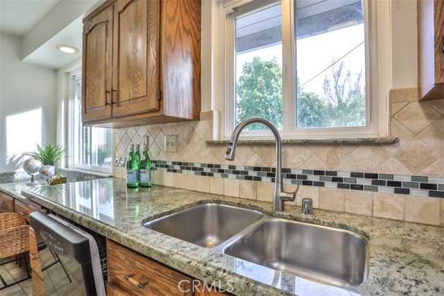 Detail Gallery Image 12 of 43 For 1102 E Renwick, Glendora,  CA 91740 - 3 Beds | 2 Baths