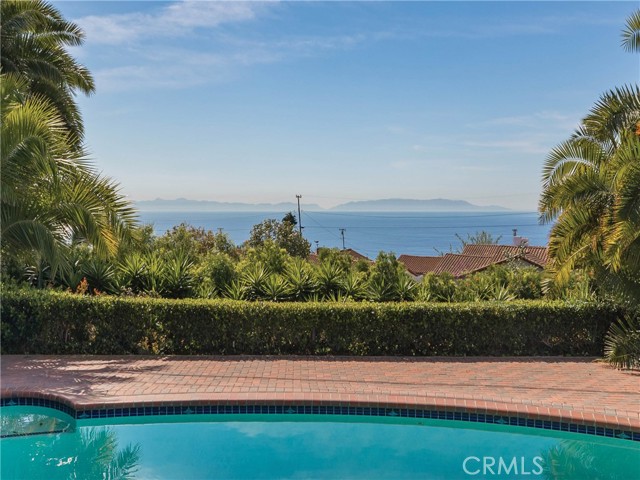 4332 Dauntless Drive, Rancho Palos Verdes, California 90275, 4 Bedrooms Bedrooms, ,3 BathroomsBathrooms,Residential,Sold,Dauntless,PV22048433