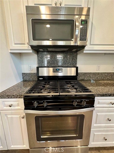 Detail Gallery Image 5 of 22 For 3310 E Yountville Dr #1,  Ontario,  CA 91761 - 1 Beds | 1/1 Baths