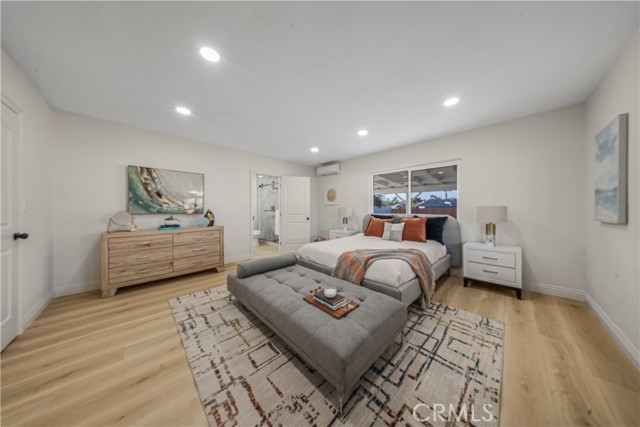 Detail Gallery Image 8 of 27 For 14935 Hibiscus, Fontana,  CA 92335 - 3 Beds | 2 Baths