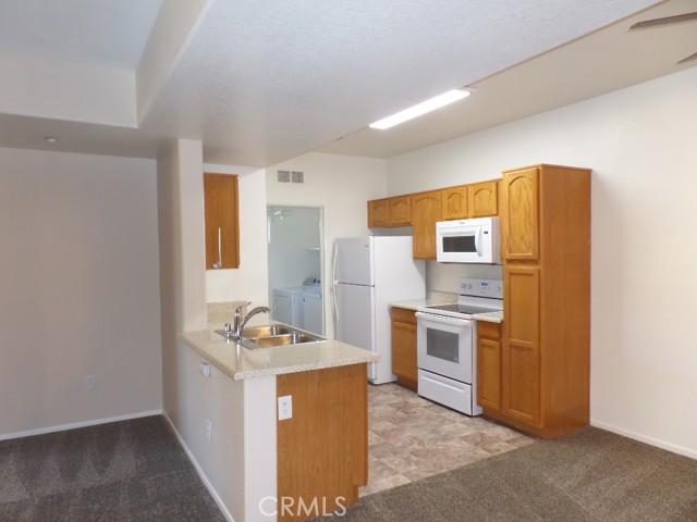 Detail Gallery Image 2 of 18 For 41410 Juniper St #2822,  Murrieta,  CA 92562 - 2 Beds | 2 Baths