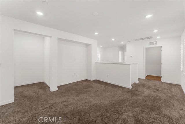 Detail Gallery Image 15 of 36 For 24283 Juni Ct, Corona,  CA 92883 - 4 Beds | 3 Baths