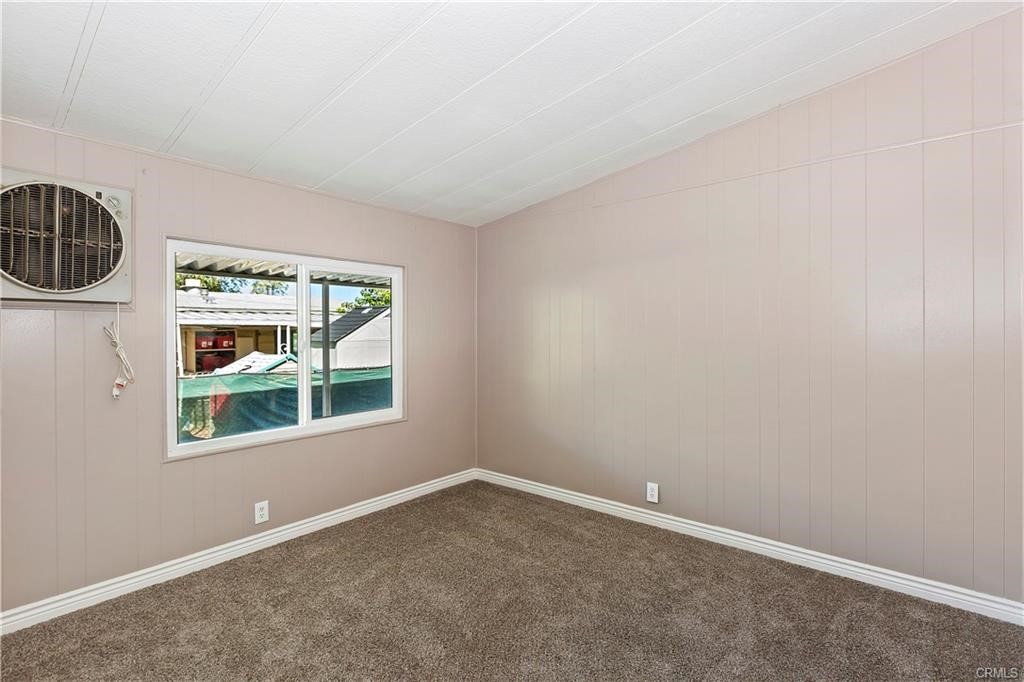 Detail Gallery Image 10 of 20 For 14068 Rodeo Dr, Victorville,  CA 92395 - 3 Beds | 2 Baths