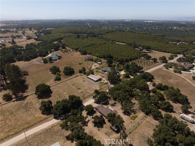 1529 Pomeroy Road, Arroyo Grande CA: https://media.crmls.org/medias/d28d422a-f6e8-4b48-b293-5dd121c15460.jpg