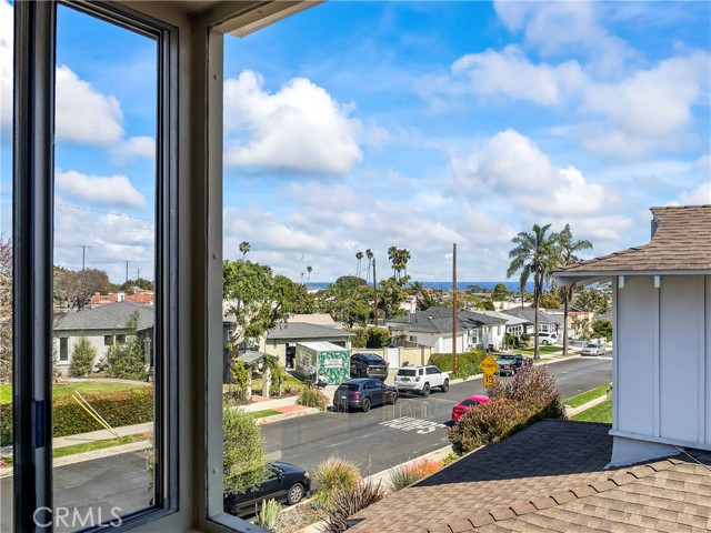 Detail Gallery Image 43 of 43 For 2021 Elanita Dr, San Pedro,  CA 90732 - 3 Beds | 2 Baths