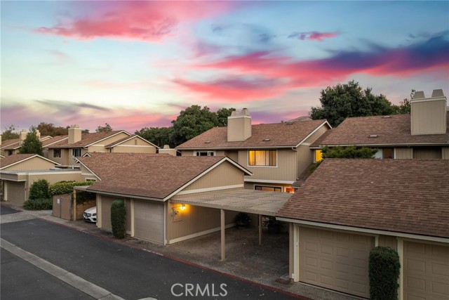 Detail Gallery Image 1 of 39 For 2250 King Ct #4,  San Luis Obispo,  CA 93401 - 2 Beds | 1/1 Baths