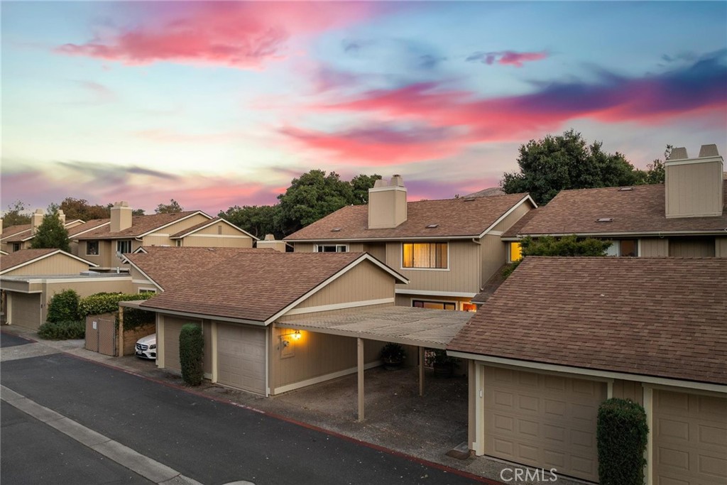 2250 King Court #4