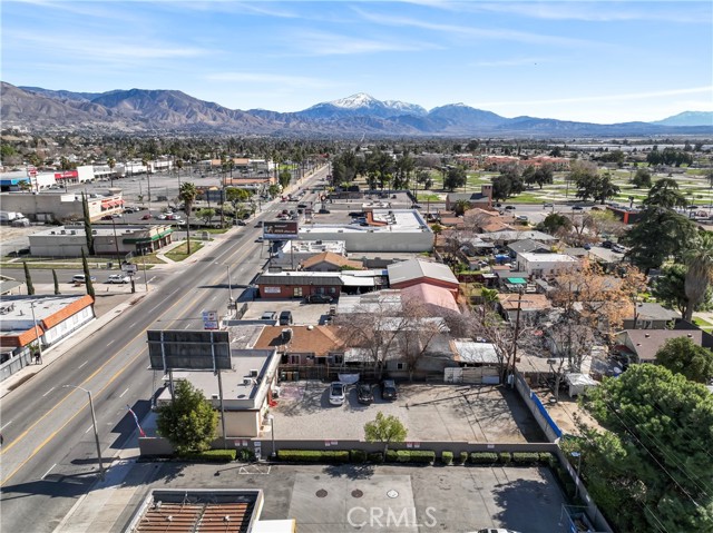 243 Baseline Street, San Bernardino, California 92410, ,Commercial Sale,For Sale,Baseline,IV25041846