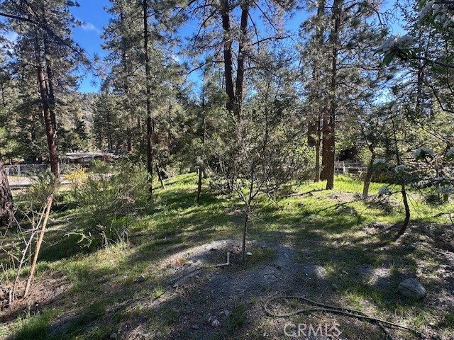 Detail Gallery Image 4 of 8 For 1725 Twin Lakes, Wrightwood,  CA 92397 - – Beds | – Baths