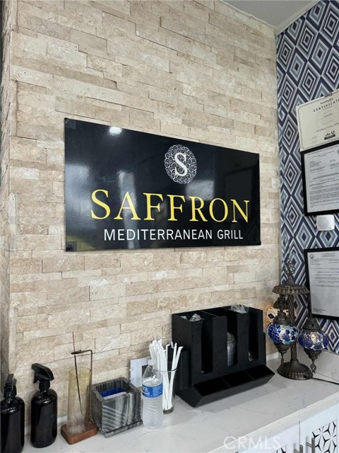 245 Pine Ave Avenue, Long Beach CA: https://media.crmls.org/medias/d290677b-58df-4ec5-b6c6-dc983bbc887c.jpg