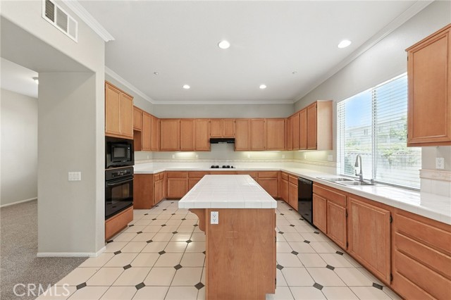11144 Arizona Avenue, Riverside CA: https://media.crmls.org/medias/d2907aef-75eb-4b44-9bca-573d161dfba9.jpg