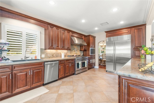 320 Forelock Court, Simi Valley CA: https://media.crmls.org/medias/d290b2a4-6859-4385-ba91-1ab3d97dc7d8.jpg