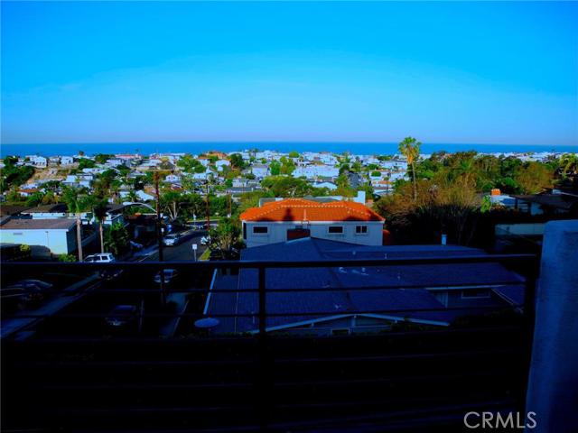 Beautiful Ocean views from Living room, kitchen and Master suite!