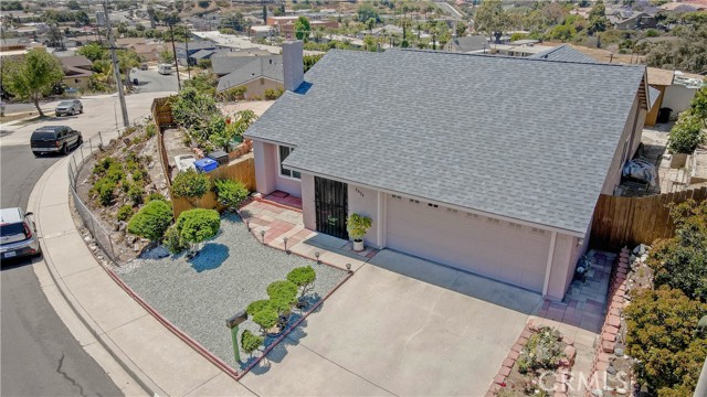 6426 Calle Pavana, San Diego, California 92139, 3 Bedrooms Bedrooms, ,2 BathroomsBathrooms,Residential,For Sale,Calle Pavana,TR24112730
