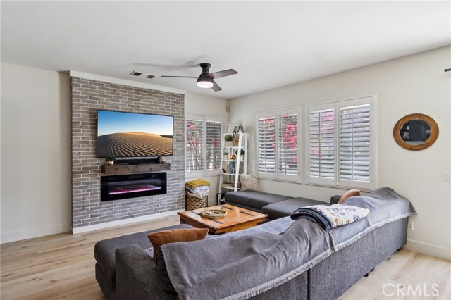 Detail Gallery Image 6 of 37 For 7136 Stockton Dr, Corona,  CA 92880 - 3 Beds | 2 Baths