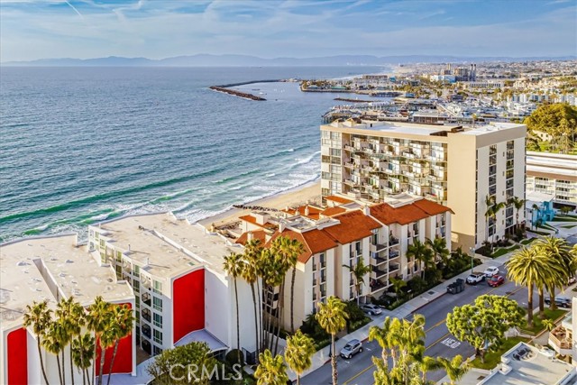 555 Esplanade, Redondo Beach, California 90277, 2 Bedrooms Bedrooms, ,2 BathroomsBathrooms,Residential,Sold,Esplanade,SB23039373