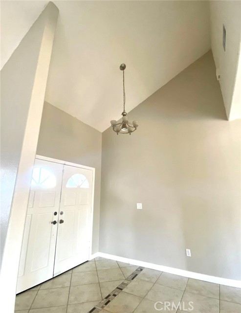 Image 5 of 42 For 23570 Brook Drive