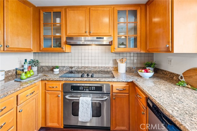 Detail Gallery Image 2 of 47 For 28092 Calle Casal, Mission Viejo,  CA 92692 - 2 Beds | 2 Baths