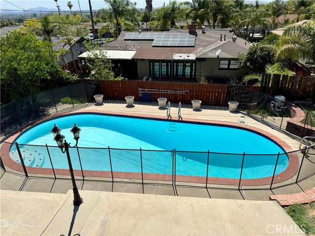 5656 Newbury Avenue, San Bernardino CA: https://media.crmls.org/medias/d293c259-afe0-401a-a1a7-5e334c3891d4.jpg