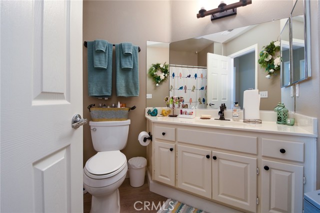 23898 Via Pamilla, Murrieta CA: https://media.crmls.org/medias/d2940bf9-dd16-4d13-ba1a-b63bcaf8203e.jpg