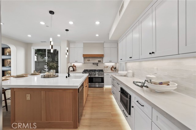 Detail Gallery Image 25 of 75 For 41 Long View Rd, Coto de Caza,  CA 92679 - 4 Beds | 4/1 Baths