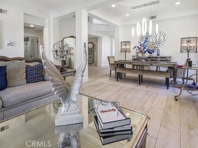 24049 Skyline, Mission Viejo CA: https://media.crmls.org/medias/d294d328-40aa-442b-995d-399c9d44e286.jpg